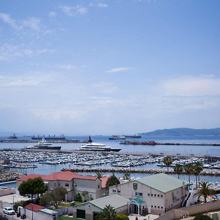 Westone Suite-Hosted By Sweetstay Gibraltar Luaran gambar