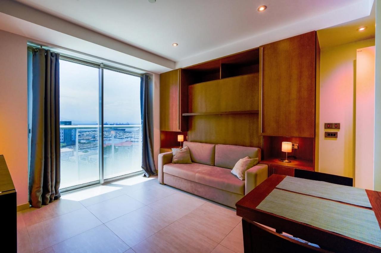 Westone Suite-Hosted By Sweetstay Gibraltar Luaran gambar
